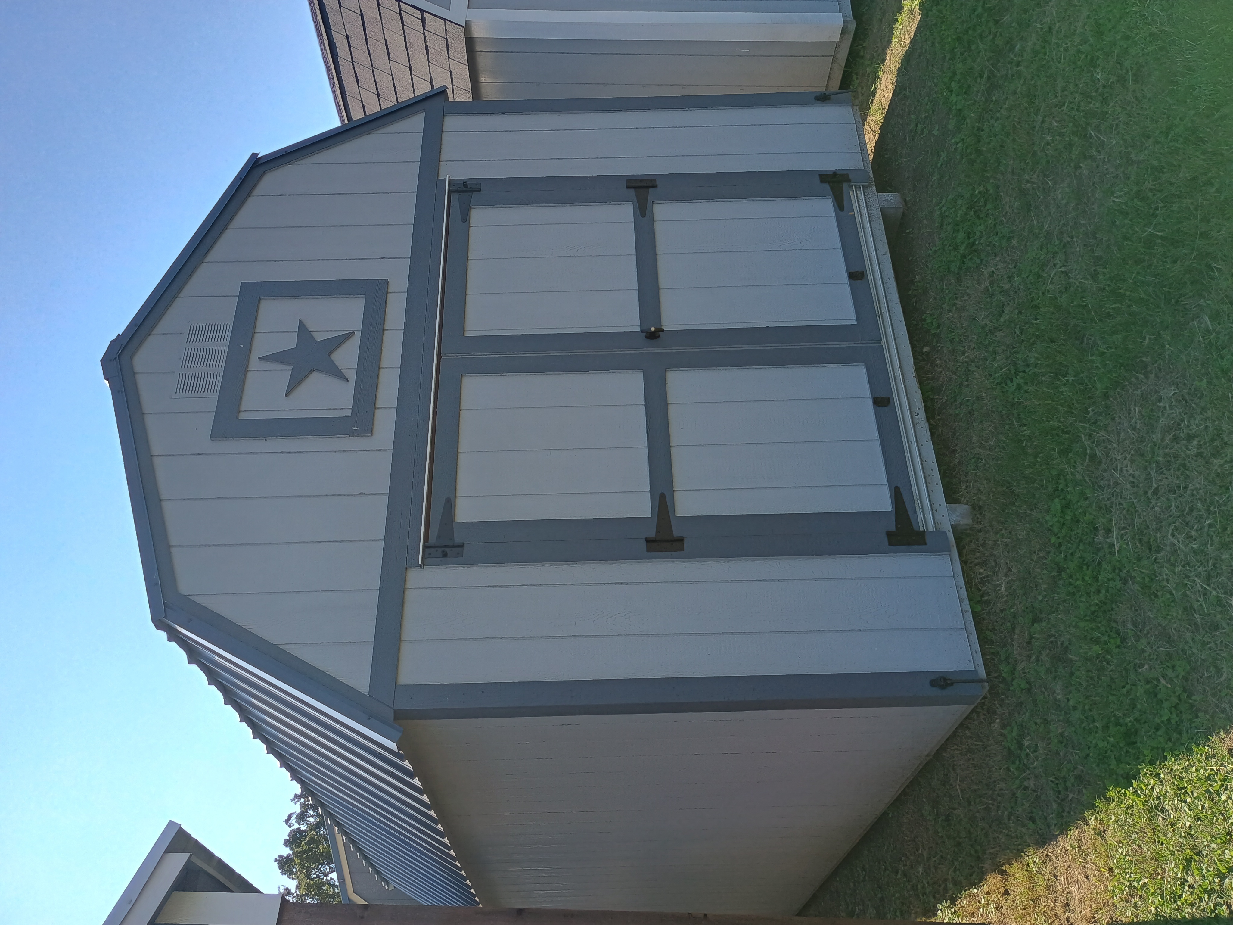 Lofted Barn - 10x16